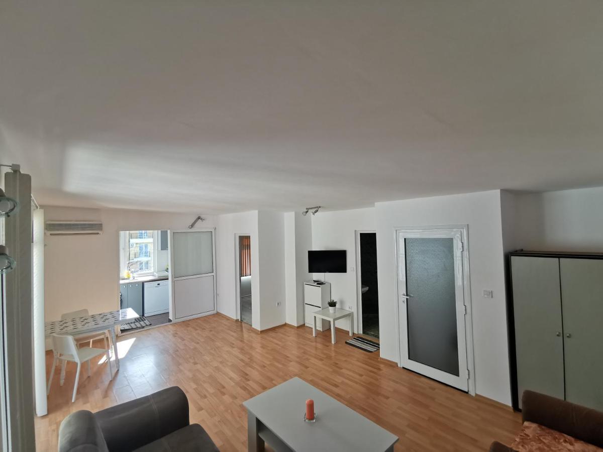 4Th Floor Apartment Burgas Exterior photo